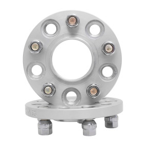 Element dystansowy koła do Ferrari 15mm 5x114,3 śr. 67,1 (STUD12x1.5)